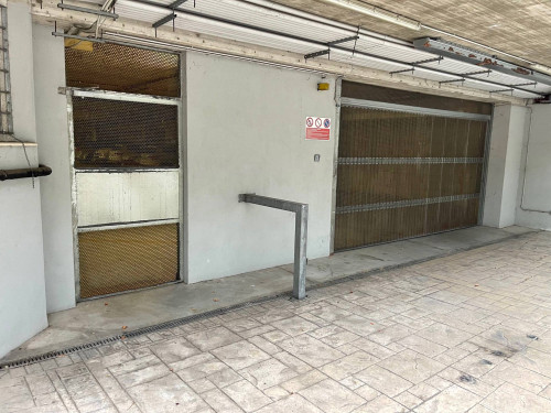 Posto auto coperto in vendita a San Benedetto del Tronto