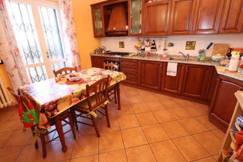 manor for sale in Grottammare