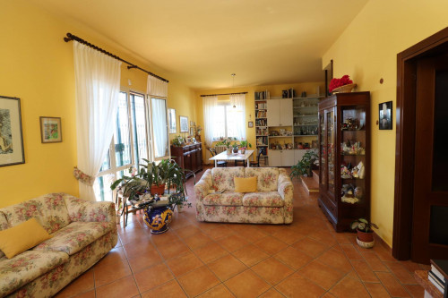 manor for sale in Grottammare