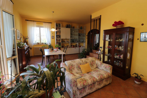 manor for sale in Grottammare