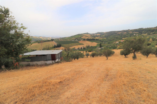 Rustico/Casale in vendita a Massignano