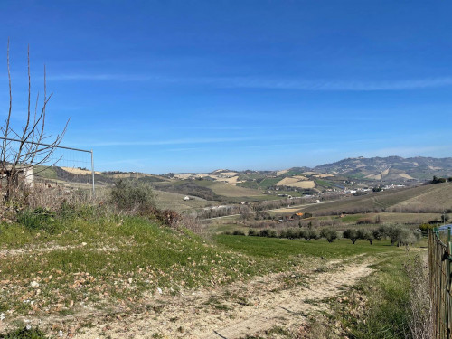 Bauernhaus zu verkauf in Offida