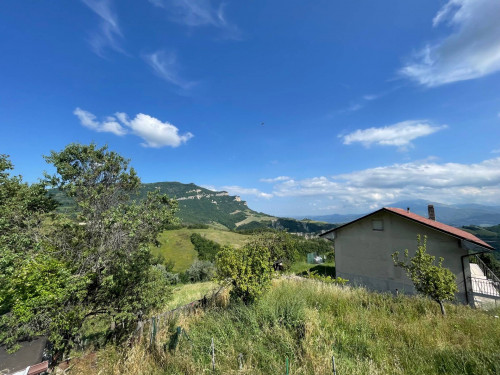 Casa indipendente in vendita a Rotella