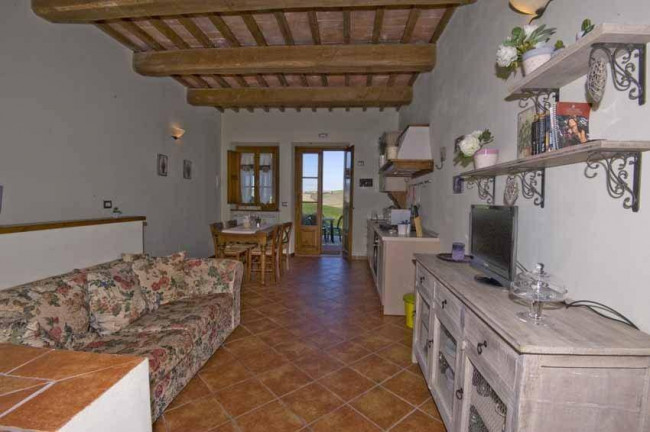 Appartamento in vendita a Montecatini Val di Cecina