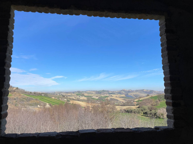 Bauernhaus zu verkauf in Castignano