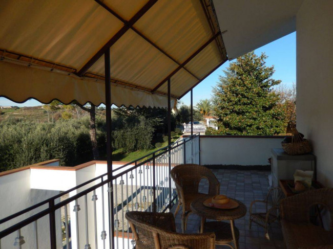 Villa in vendita a Cupra Marittima