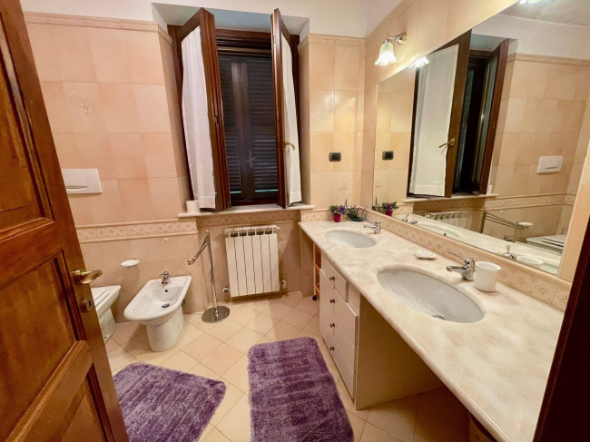 Villa in vendita a Acquaviva Picena