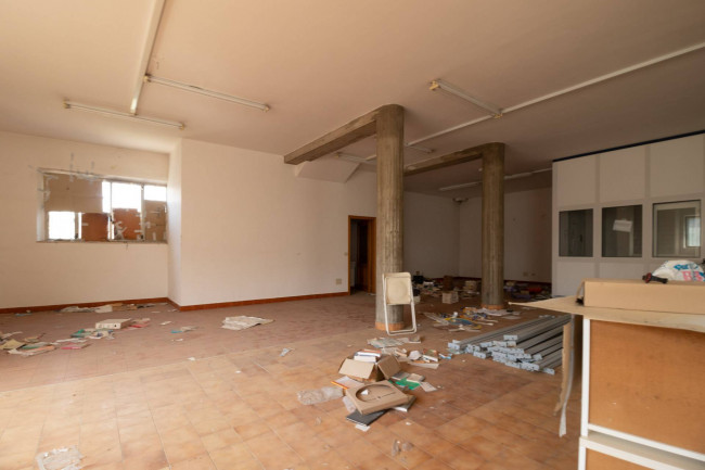 Gewerbeflaeche zu verkauf in Grottammare