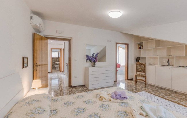 Villa in vendita a Castignano