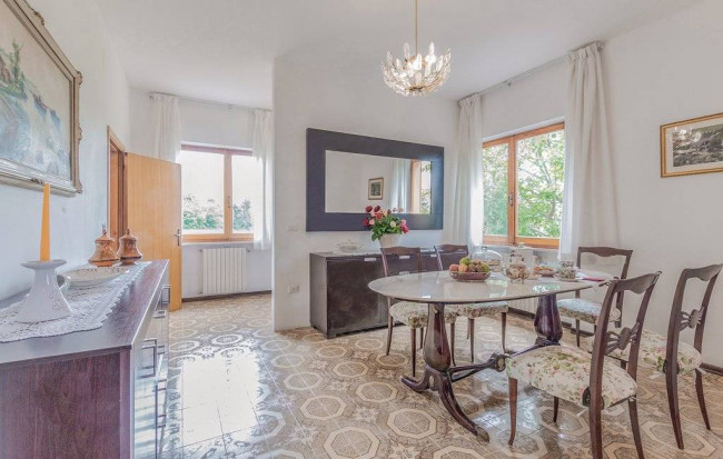 Villa in vendita a Castignano