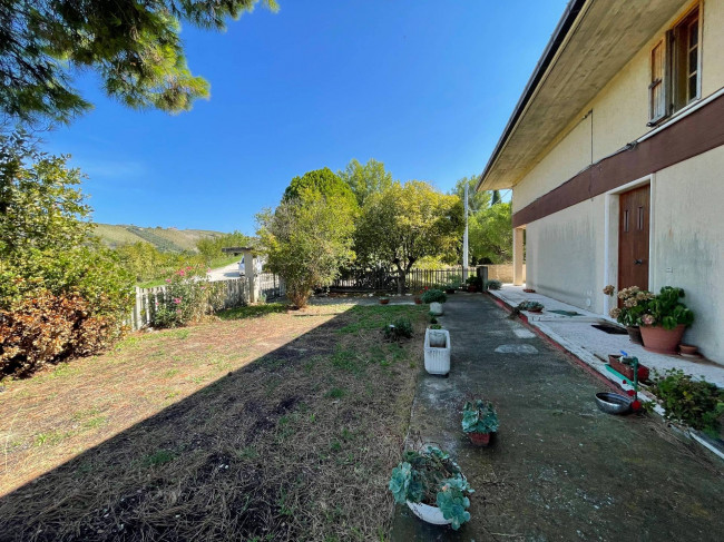 detached house for sale in Acquaviva Picena