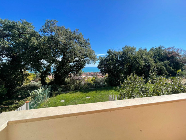 Villetta a schiera in affitto a Grottammare