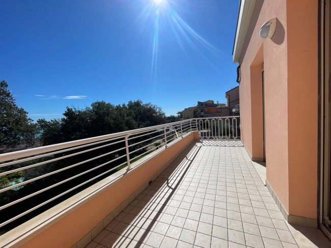 Villetta a schiera in affitto a Grottammare