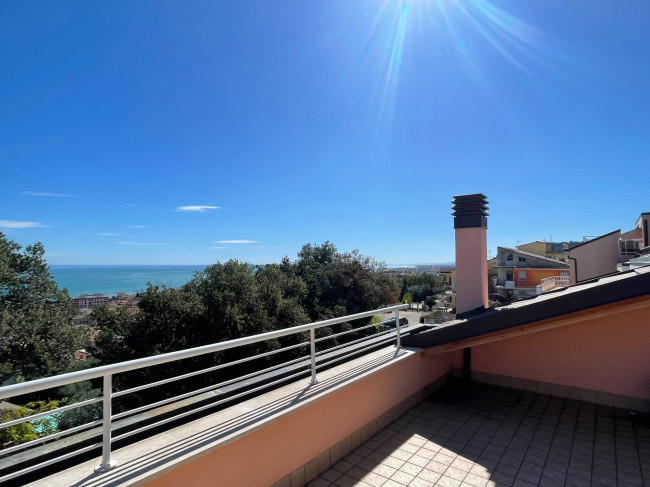 Villetta a schiera in affitto a Grottammare