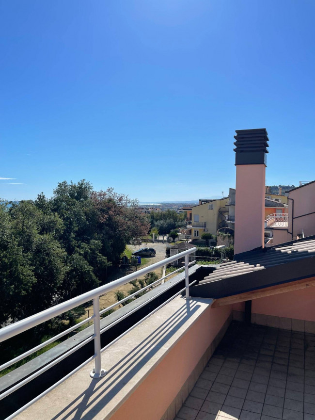 Villetta a schiera in affitto a Grottammare