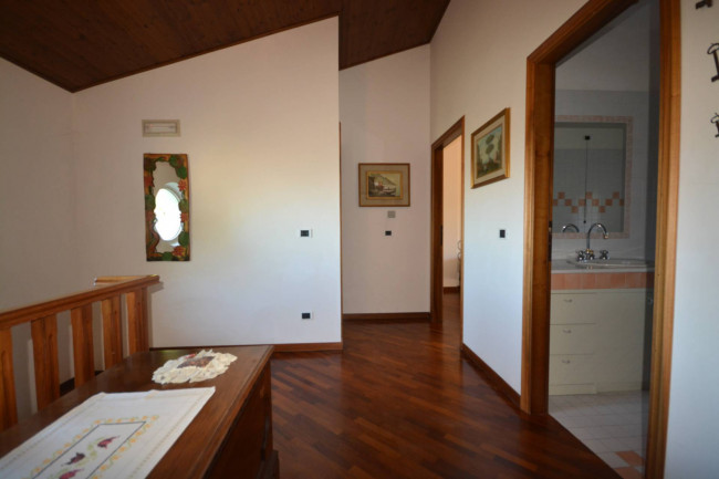 Villa zu verkauf in Colonnella