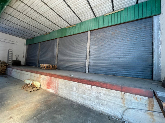 Capannone Industriale/Artigianale in vendita a Acquaviva Picena