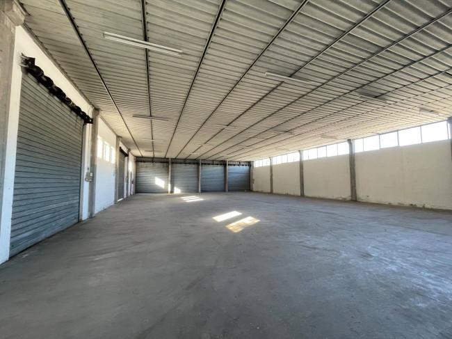 Capannone Industriale/Artigianale in vendita a Acquaviva Picena