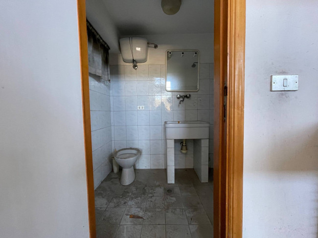 Capannone Industriale/Artigianale in vendita a Acquaviva Picena