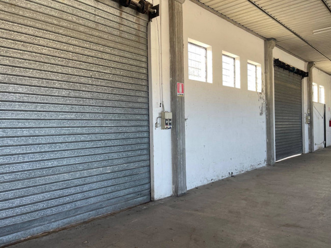 Capannone Industriale/Artigianale in vendita a Acquaviva Picena