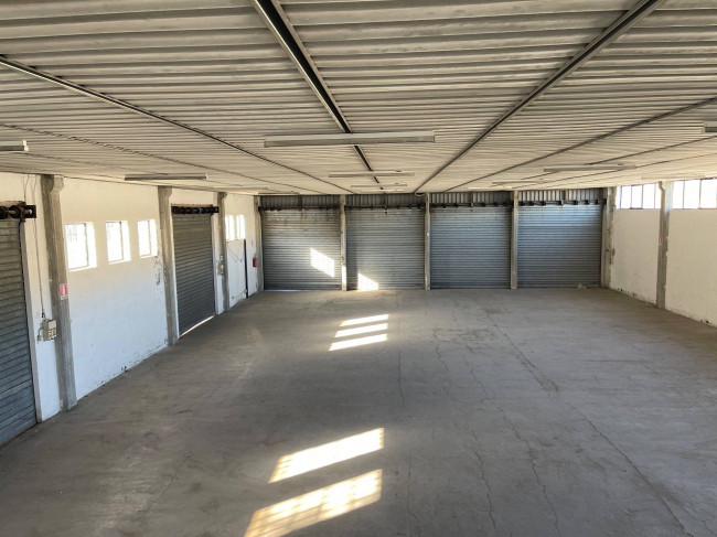 Capannone Industriale/Artigianale in vendita a Acquaviva Picena