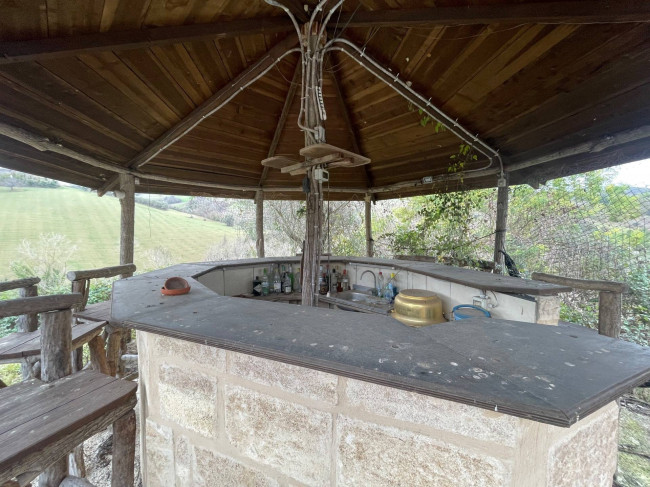 country house for sale in Ripatransone