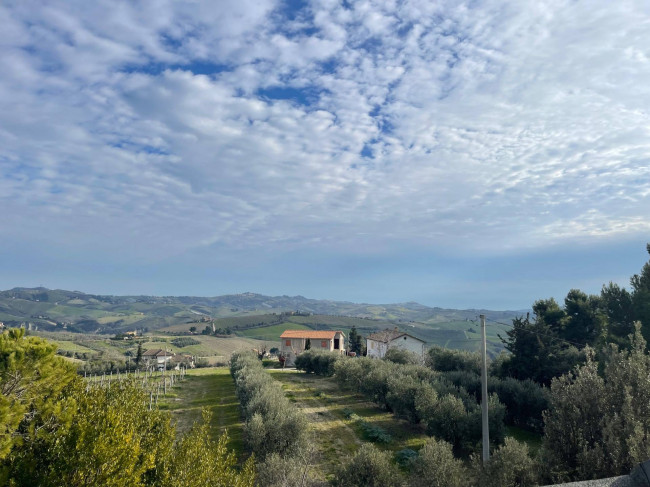 Casa indipendente in vendita a Offida