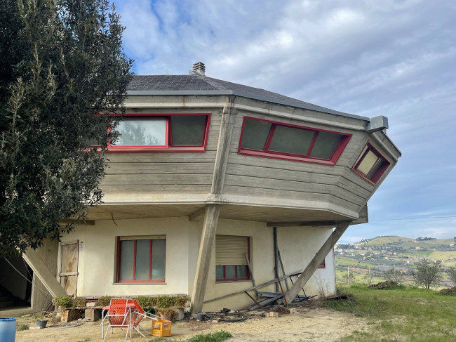 Casa indipendente in vendita a Offida