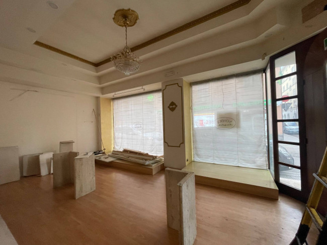 Locale commerciale in affitto a San Benedetto del Tronto