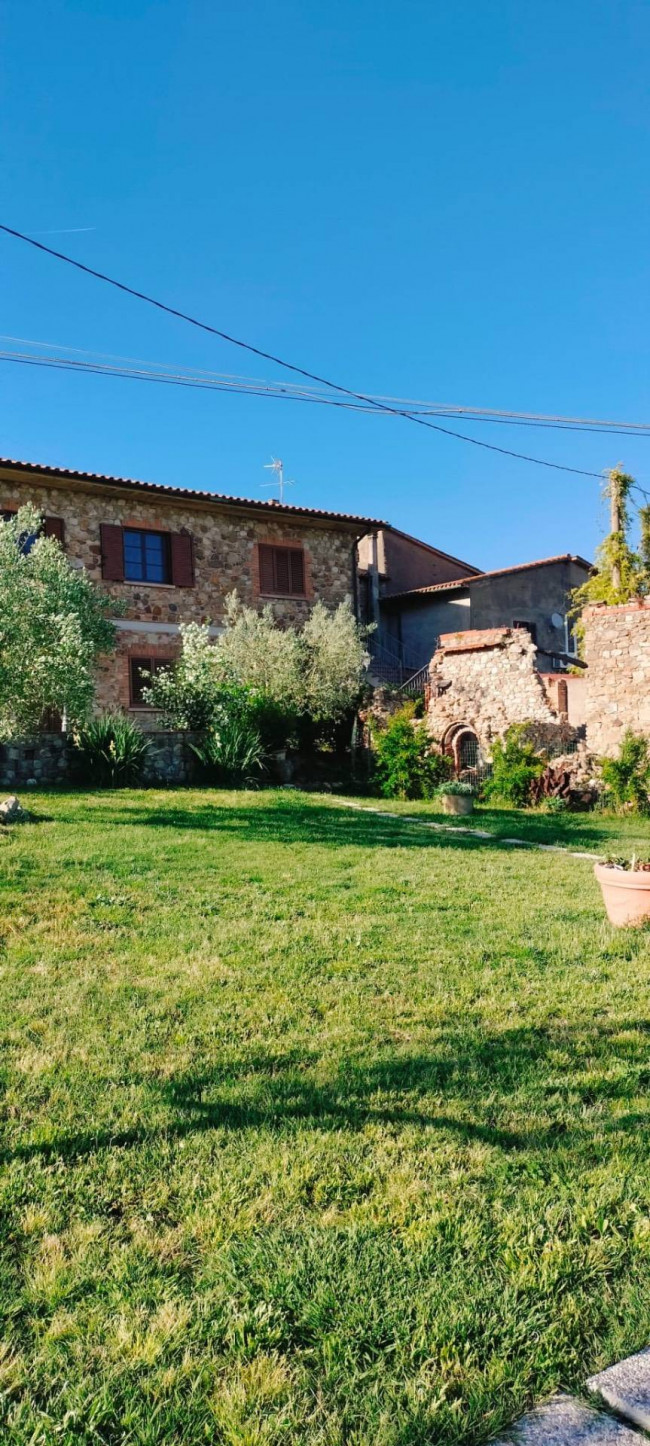 Albergo in vendita a Montecatini Val di Cecina