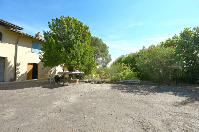 Rustico/Casale in vendita a Spinetoli