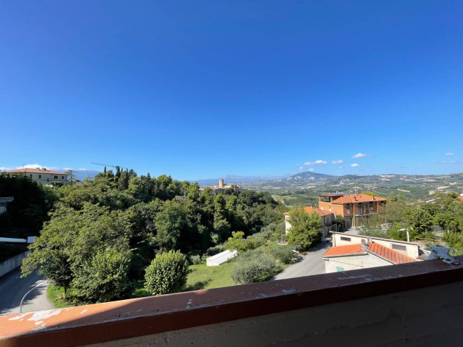 Appartamento in vendita a Castorano