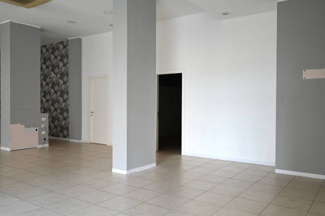 commercial shop for rent in San Benedetto del Tronto