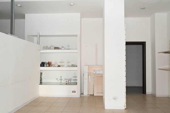 commercial shop for rent in San Benedetto del Tronto