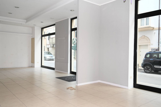 commercial shop for rent in San Benedetto del Tronto