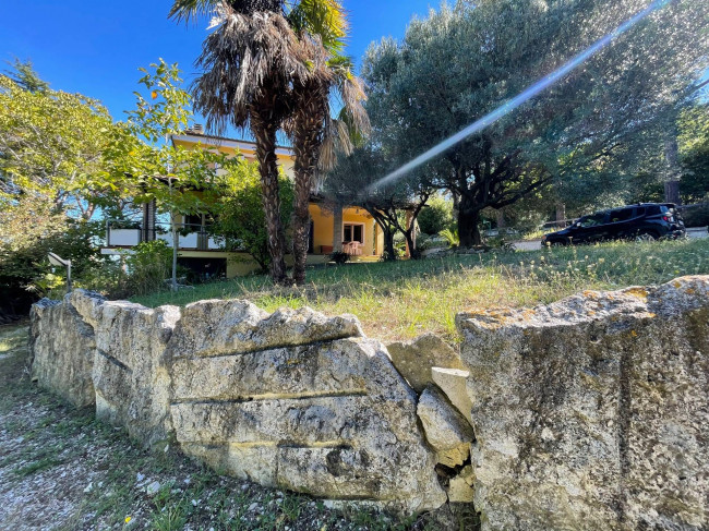 Villa in vendita a Colonnella