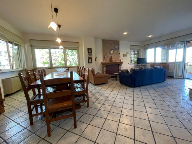 Villa in vendita a Colonnella