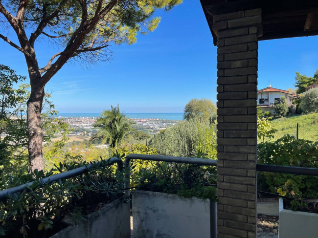 Villa in vendita a Colonnella