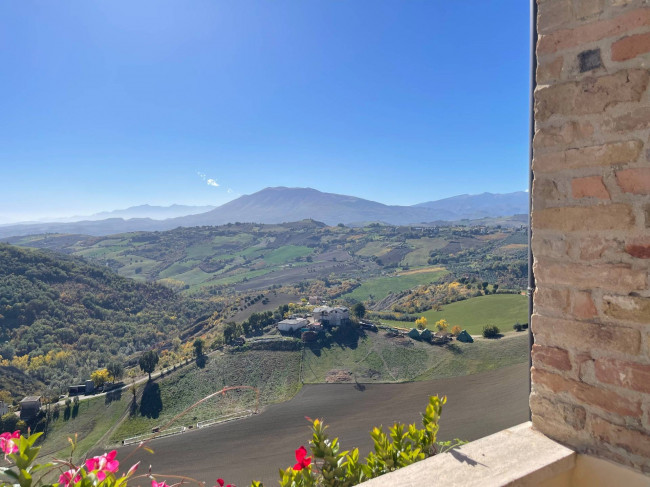 Einfamilienhaus zu verkauf in Castignano