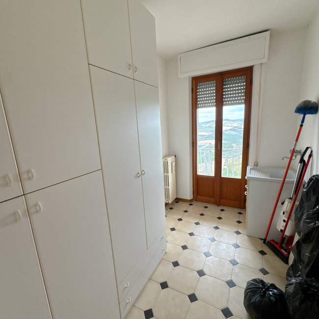 Wohnung zu verkauf in Carassai