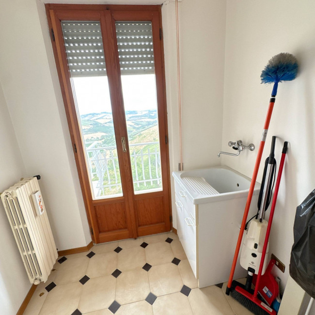 Wohnung zu verkauf in Carassai