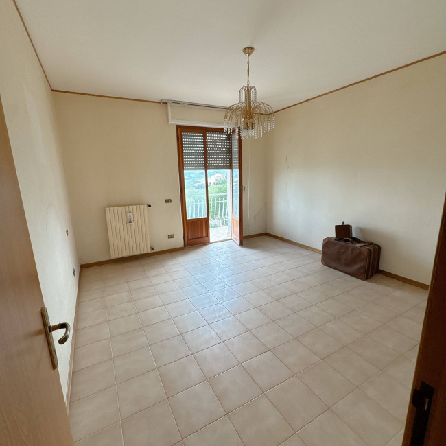 Wohnung zu verkauf in Carassai