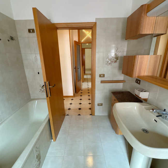 Wohnung zu verkauf in Carassai