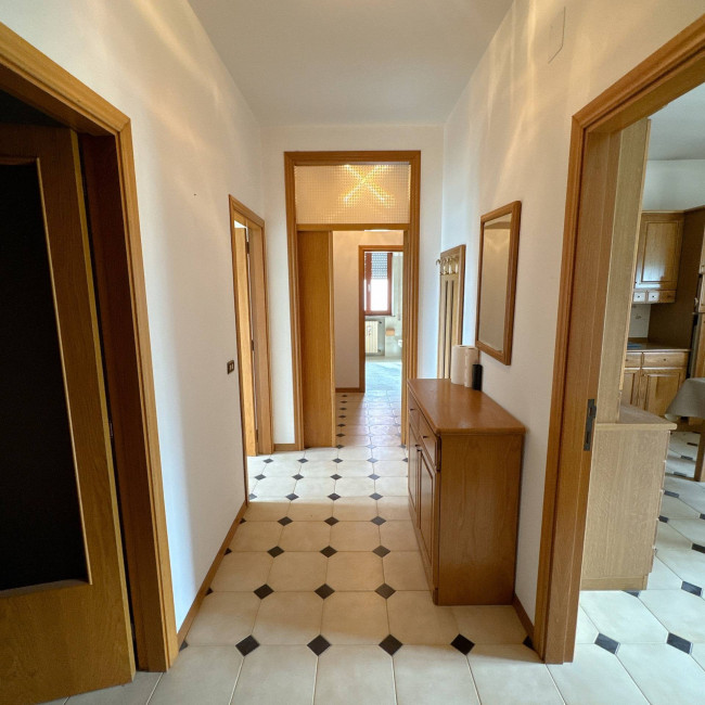 Wohnung zu verkauf in Carassai