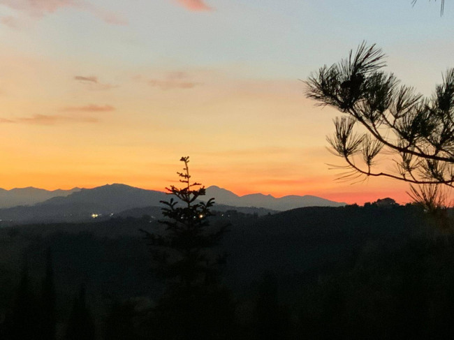 Villa in vendita a Acquaviva Picena