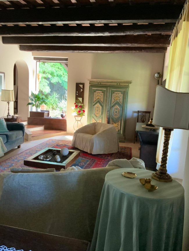 Villa in vendita a Acquaviva Picena