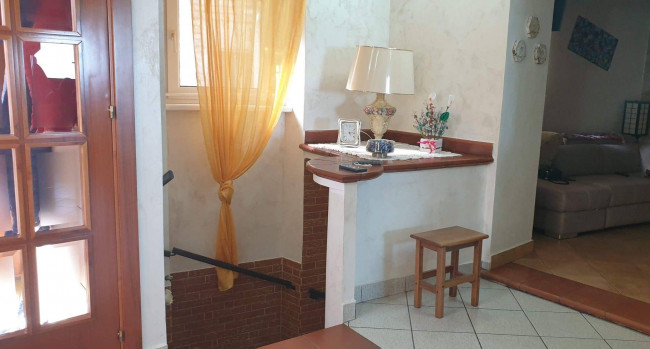 Casa cielo terra in vendita a Montedinove