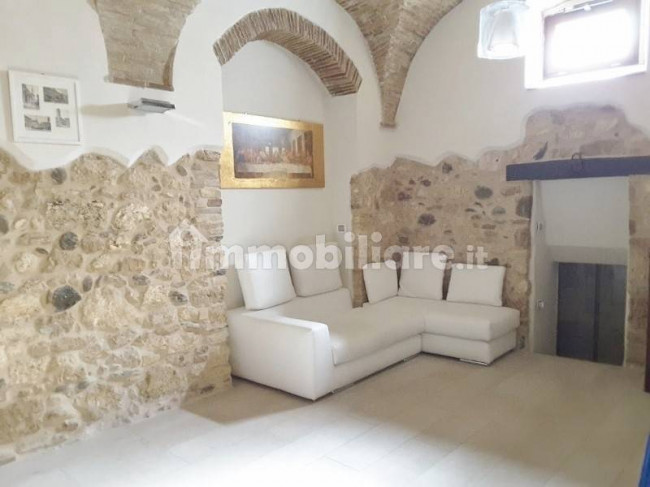 Casa indipendente in vendita a Ascoli Piceno