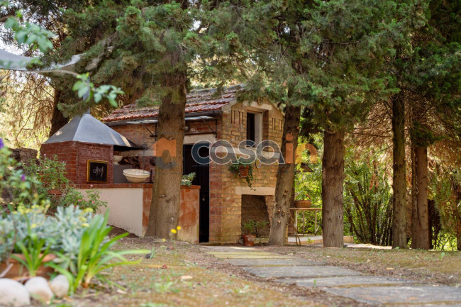 Villa in vendita a Acquaviva Picena