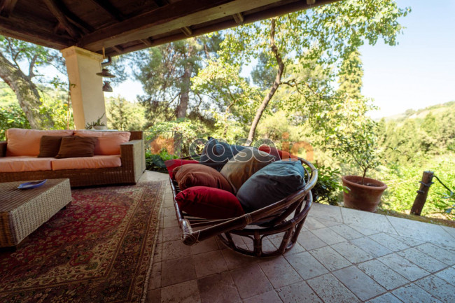 Villa in vendita a Acquaviva Picena
